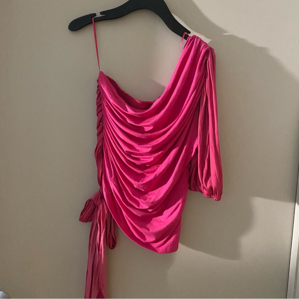 NWT Anthropologie Dolan Ruched Single-Shoulder Satin Hot Pink Blouse, M - Picture 3 of 8